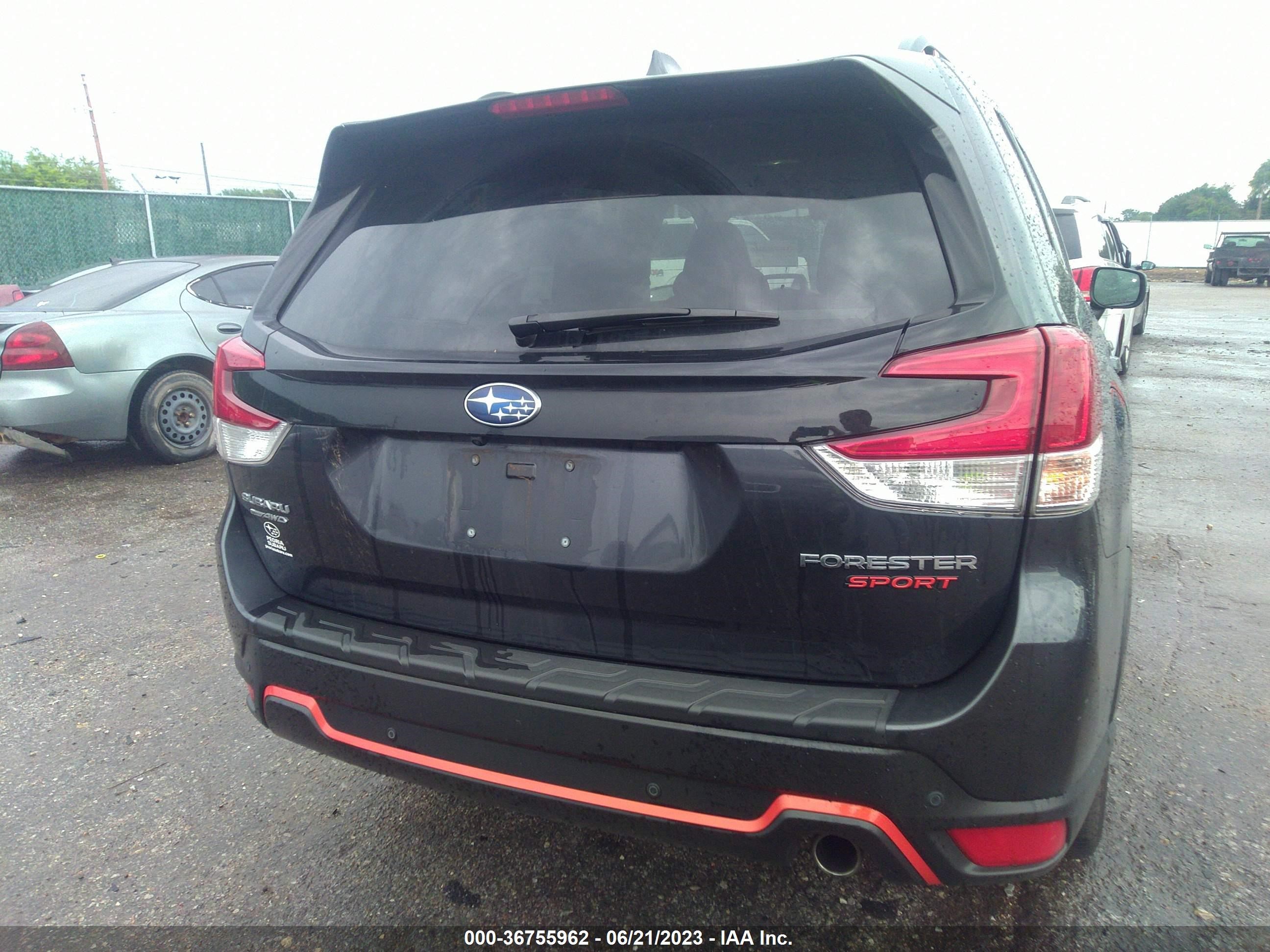 Photo 15 VIN: JF2SKAPC0KH578324 - SUBARU FORESTER 