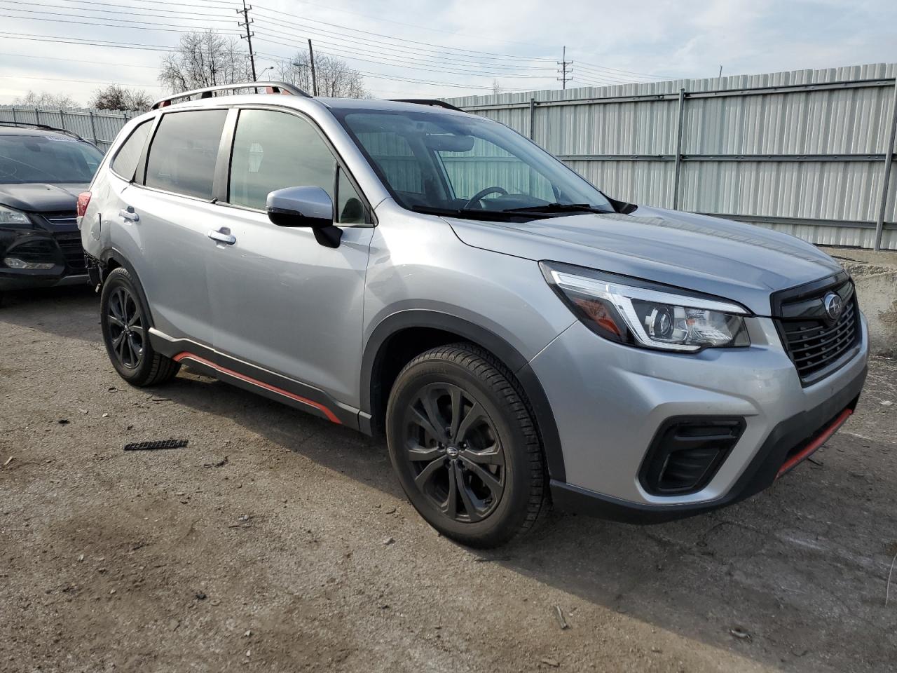 Photo 3 VIN: JF2SKAPC5KH400859 - SUBARU FORESTER 