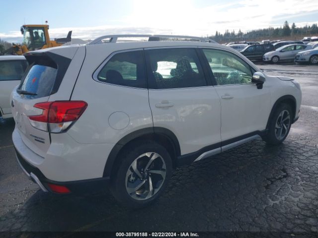 Photo 3 VIN: JF2SKARC1NH514195 - SUBARU FORESTER 