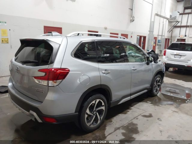 Photo 3 VIN: JF2SKARC3NH482141 - SUBARU FORESTER 