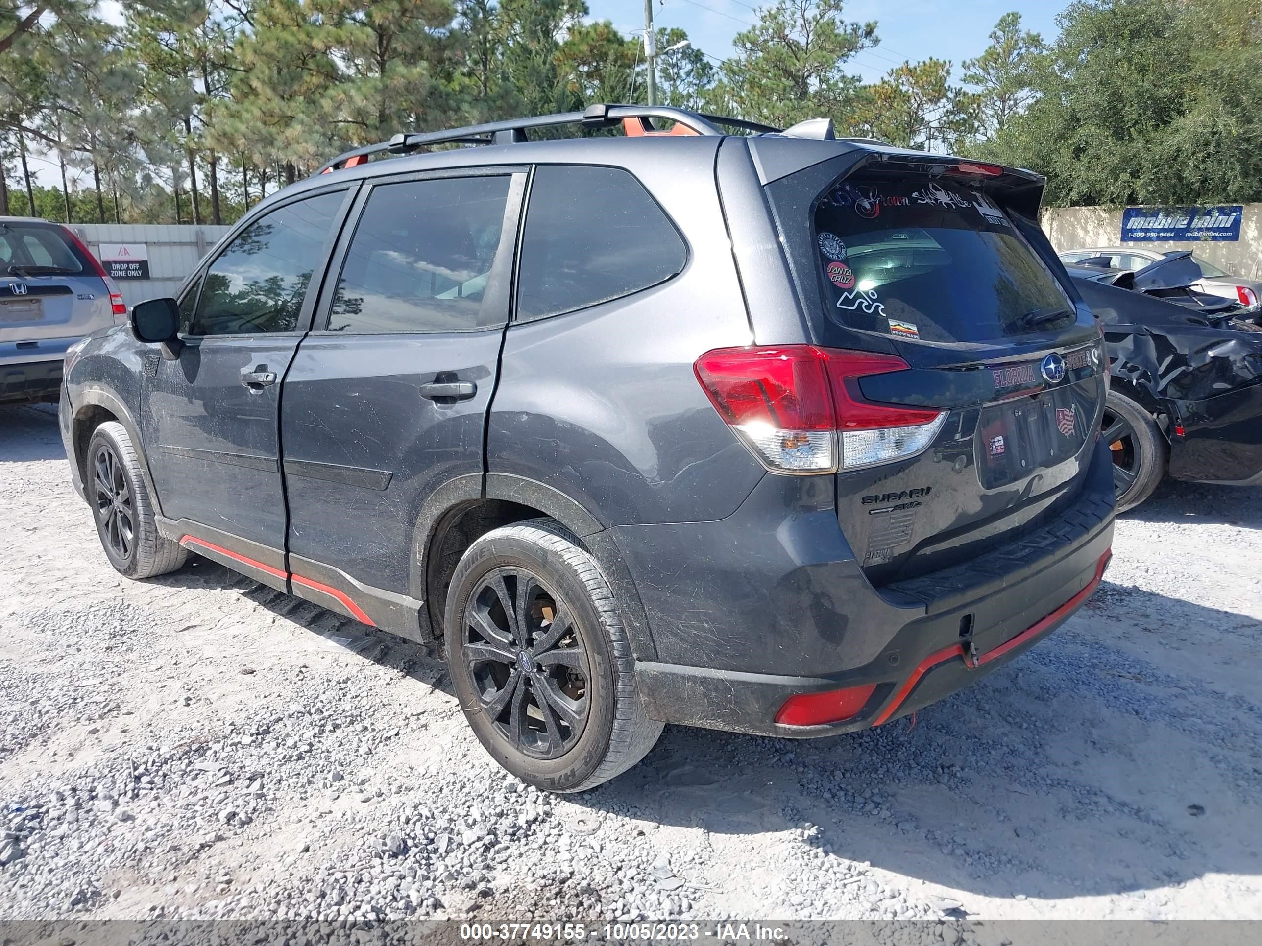 Photo 2 VIN: JF2SKARC5MH573331 - SUBARU FORESTER 