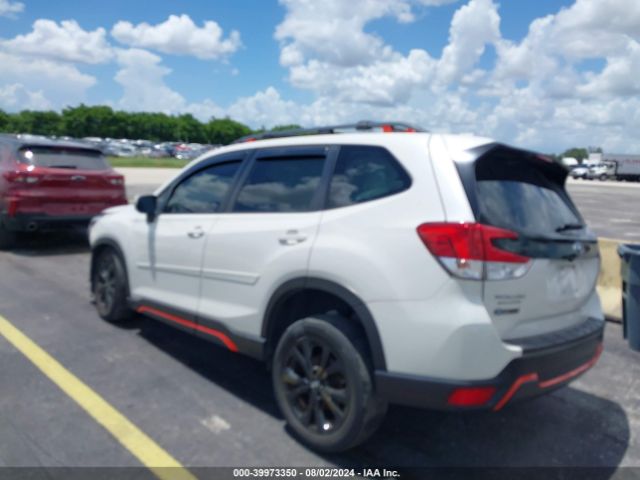 Photo 2 VIN: JF2SKARC8MH401035 - SUBARU FORESTER 