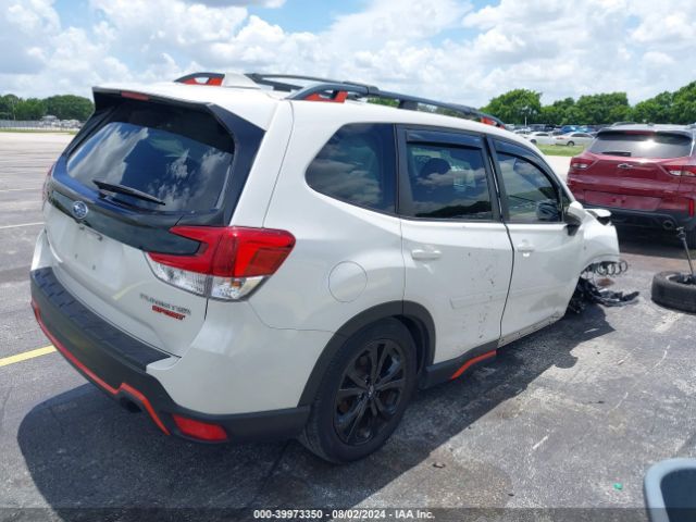 Photo 3 VIN: JF2SKARC8MH401035 - SUBARU FORESTER 