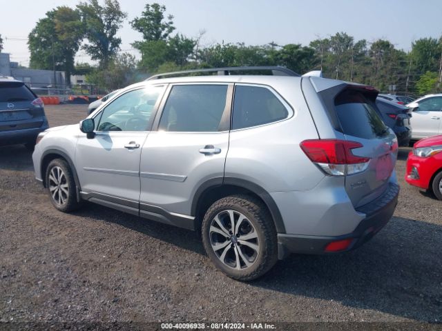 Photo 2 VIN: JF2SKASC2KH477597 - SUBARU FORESTER 