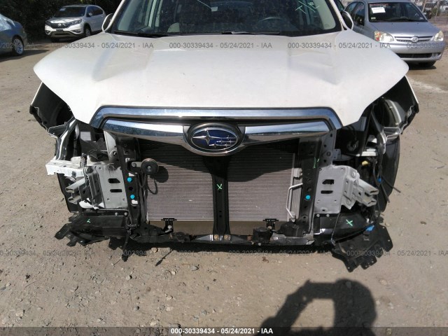 Photo 5 VIN: JF2SKASC8KH456124 - SUBARU FORESTER 