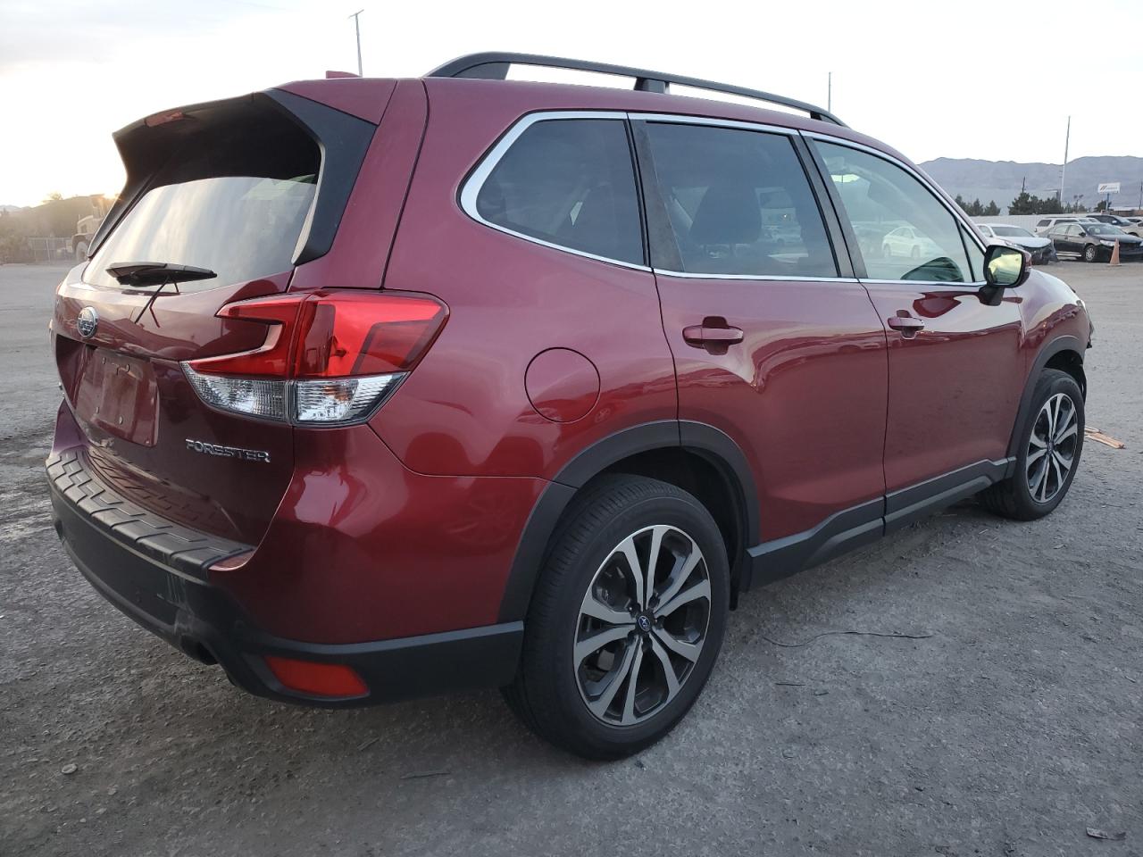 Photo 2 VIN: JF2SKAUC2MH437312 - SUBARU FORESTER 