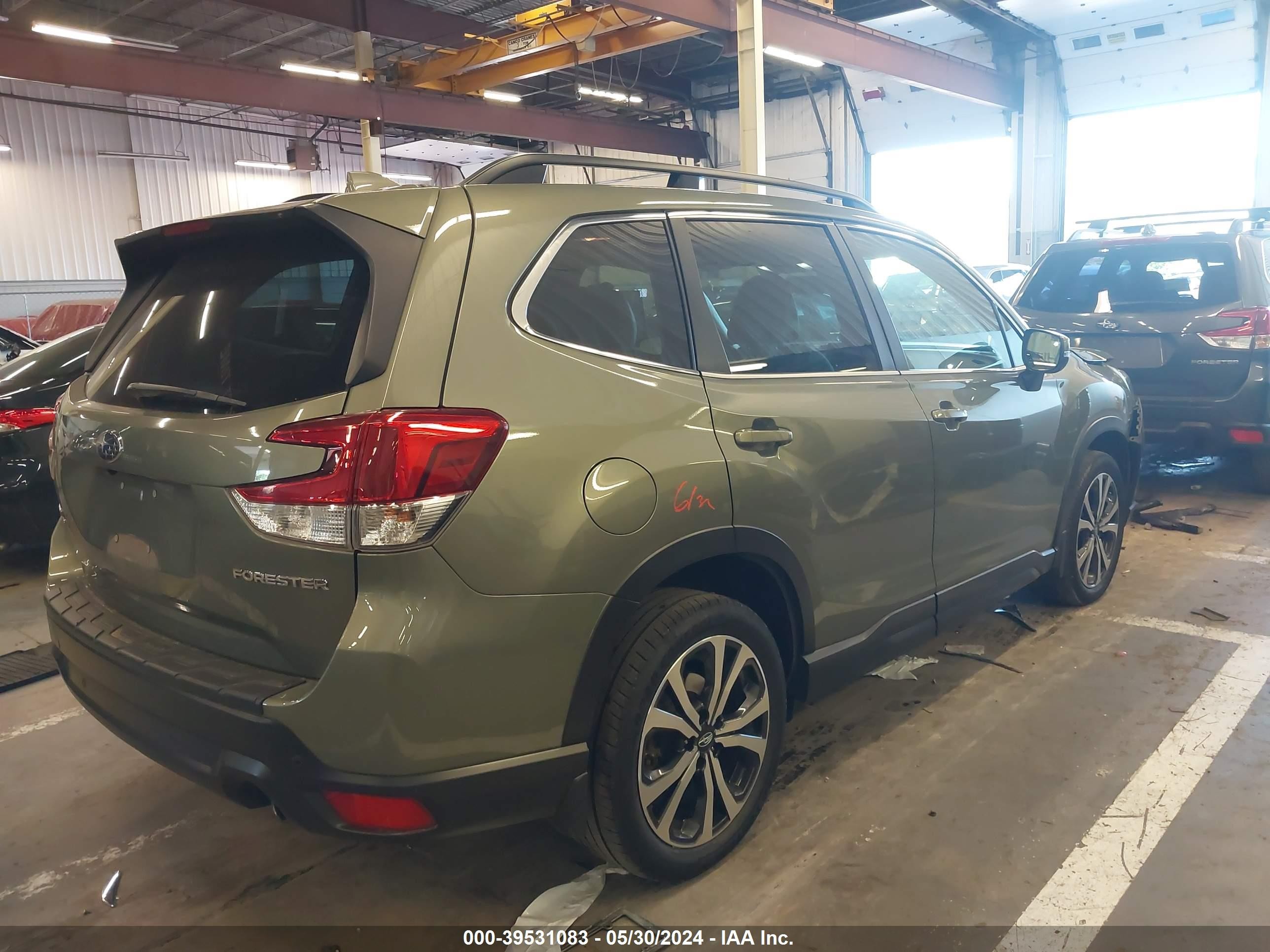 Photo 3 VIN: JF2SKAUC3LH602332 - SUBARU FORESTER 