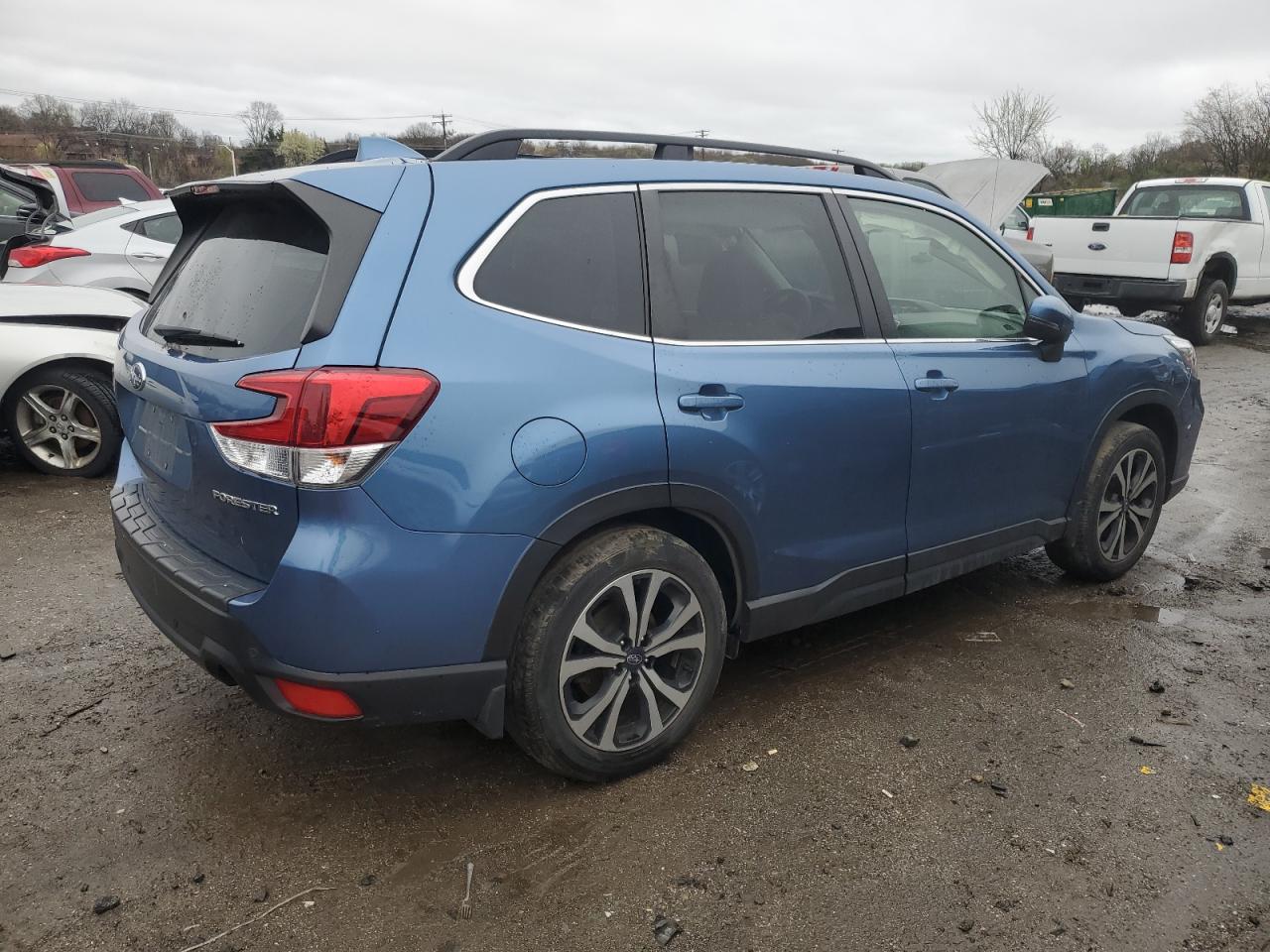 Photo 2 VIN: JF2SKAUC3MH584612 - SUBARU FORESTER 