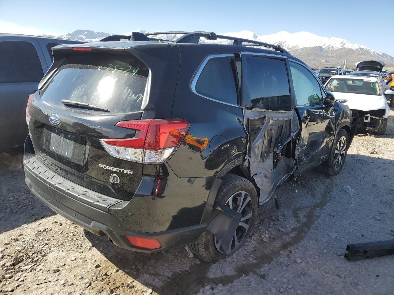 Photo 2 VIN: JF2SKAUC8KH454919 - SUBARU FORESTER 