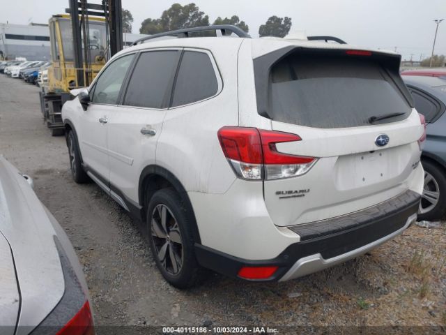 Photo 2 VIN: JF2SKAWC1KH592444 - SUBARU FORESTER 