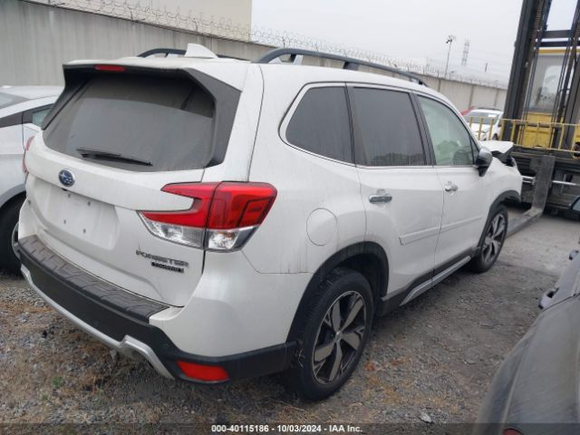 Photo 3 VIN: JF2SKAWC1KH592444 - SUBARU FORESTER 