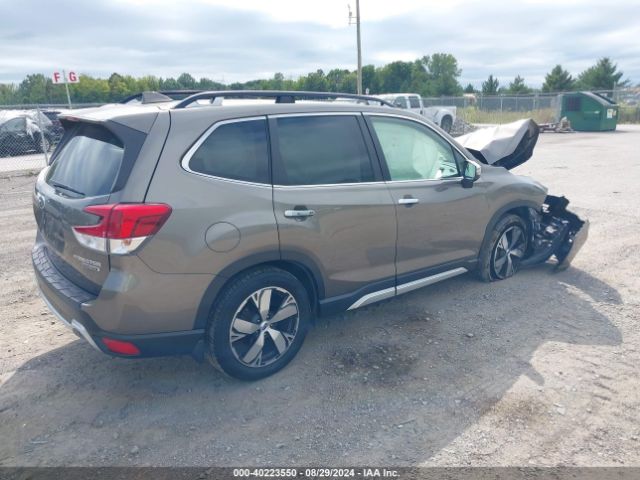 Photo 3 VIN: JF2SKAWC2KH460499 - SUBARU FORESTER 