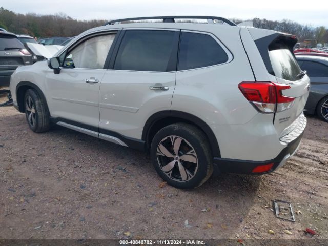 Photo 2 VIN: JF2SKAWC3KH436325 - SUBARU FORESTER 