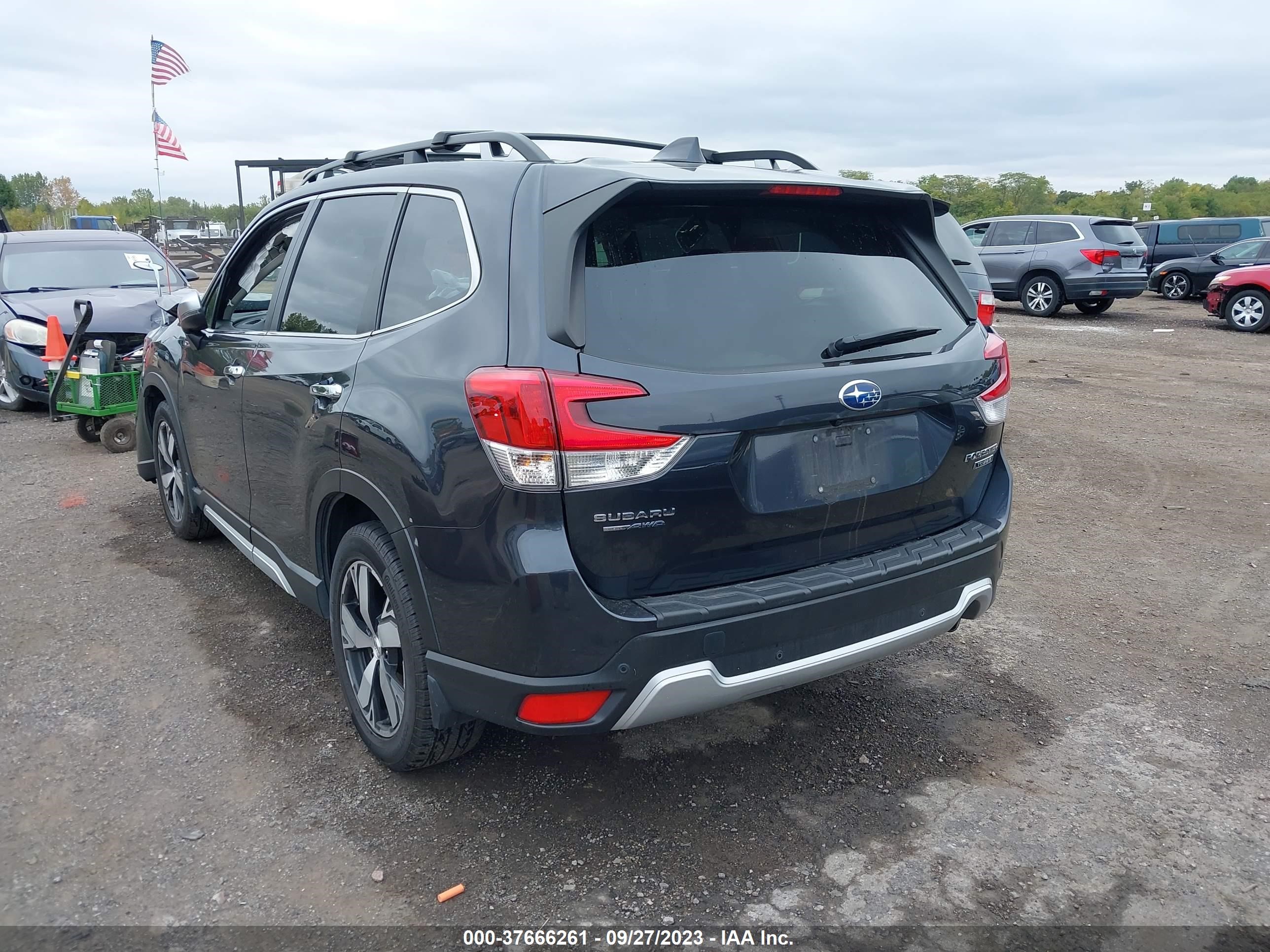 Photo 15 VIN: JF2SKAWC5KH589465 - SUBARU FORESTER 