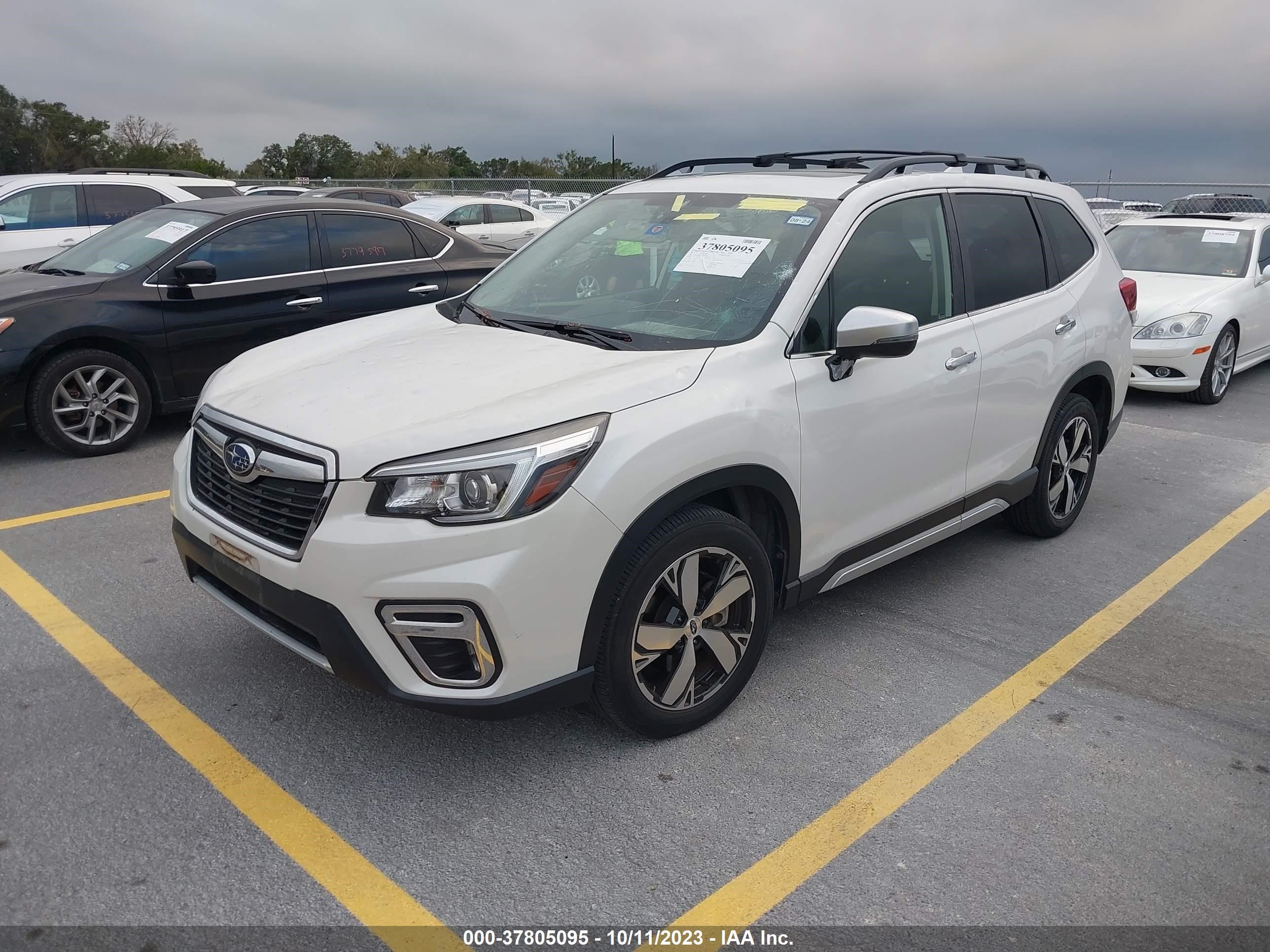 Photo 1 VIN: JF2SKAWCXKH584309 - SUBARU FORESTER 