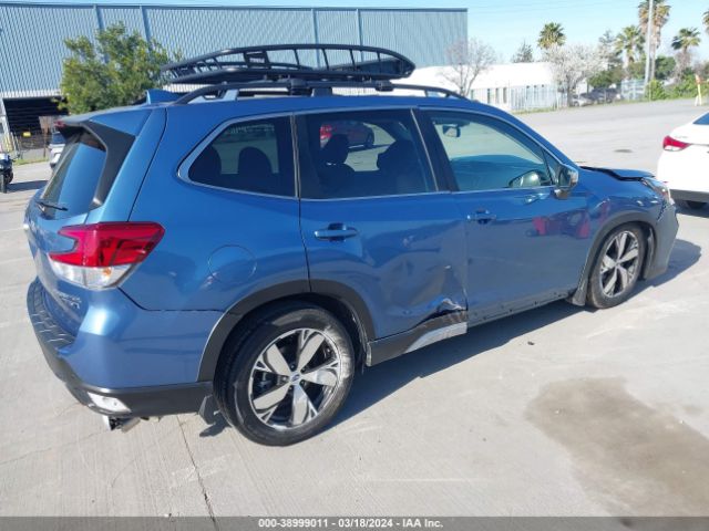 Photo 3 VIN: JF2SKAXC2MH561253 - SUBARU FORESTER 