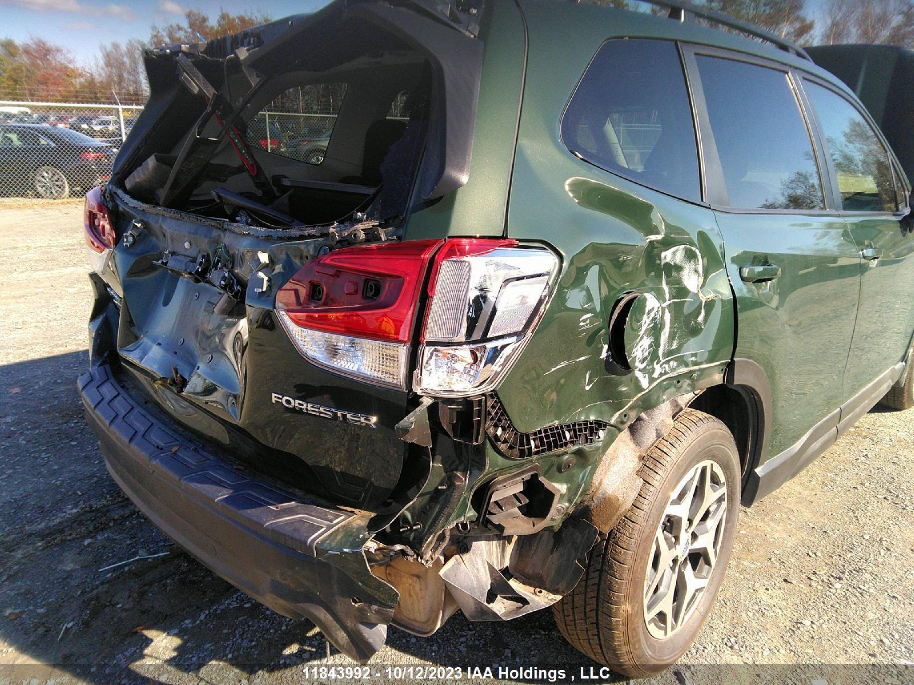 Photo 5 VIN: JF2SKEDC9NH508031 - SUBARU FORESTER 