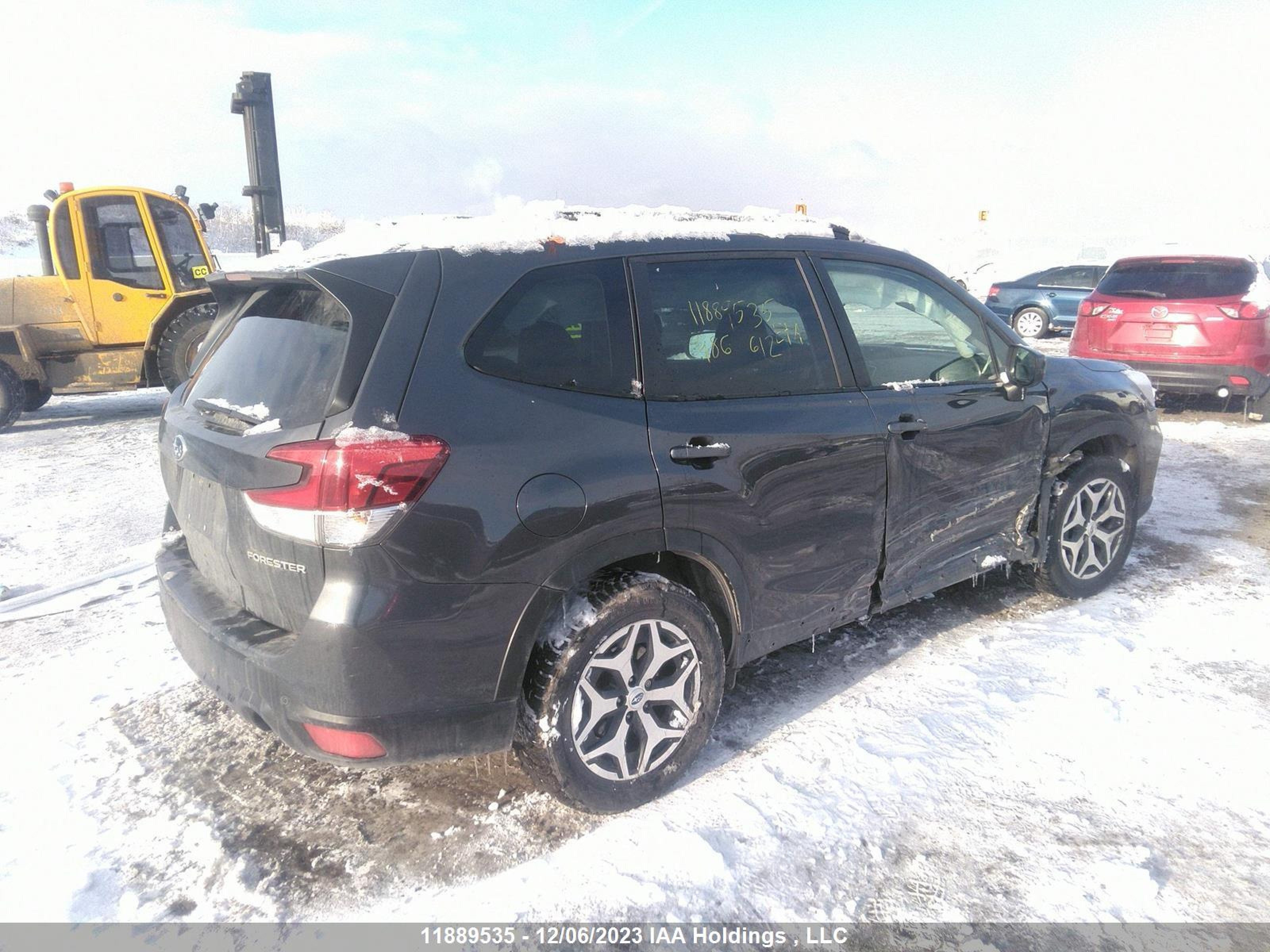 Photo 3 VIN: JF2SKEFC0MH486612 - SUBARU FORESTER 