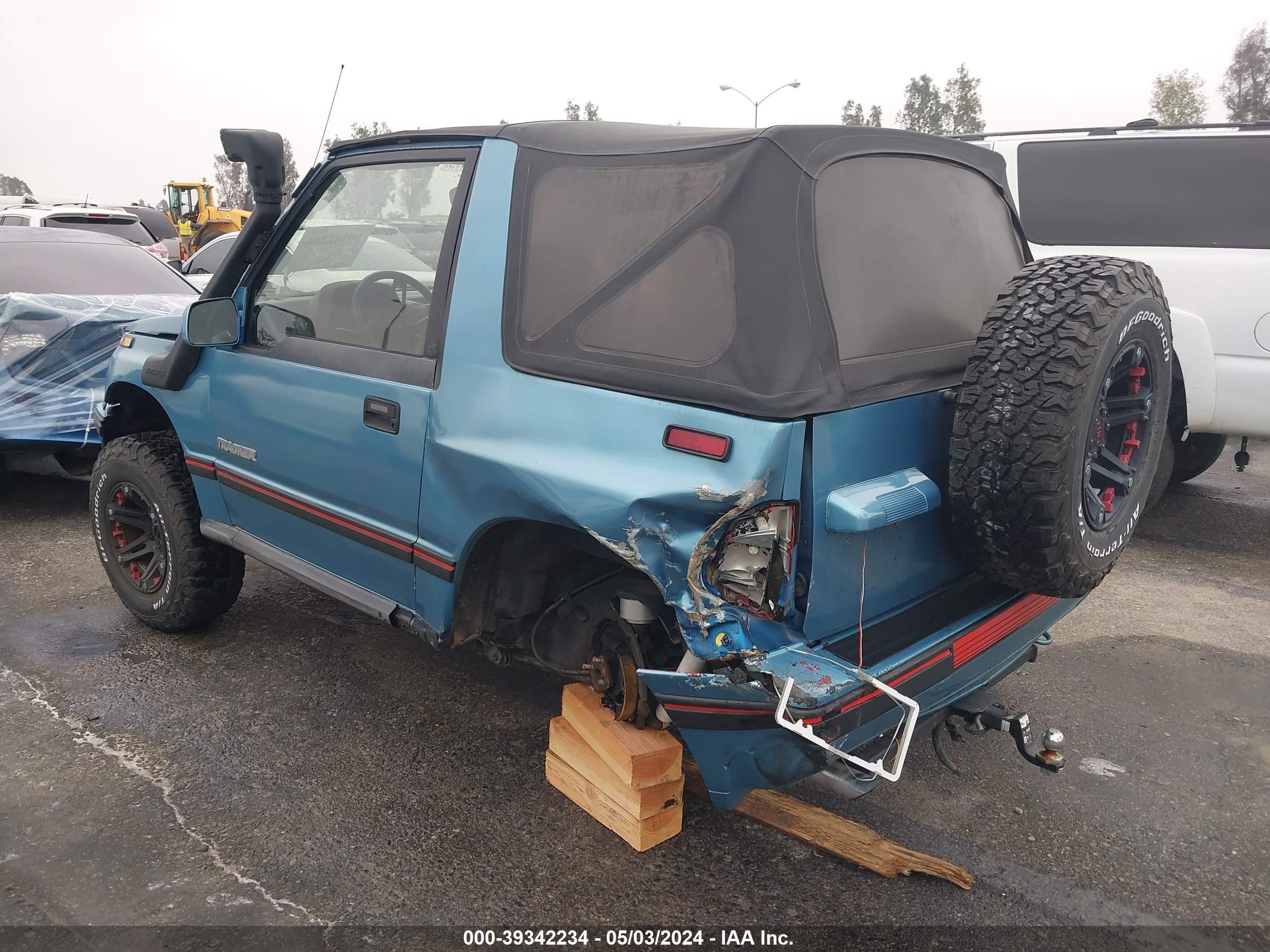 Photo 2 VIN: JGCBJ18U0KW827189 - GEO TRACKER 