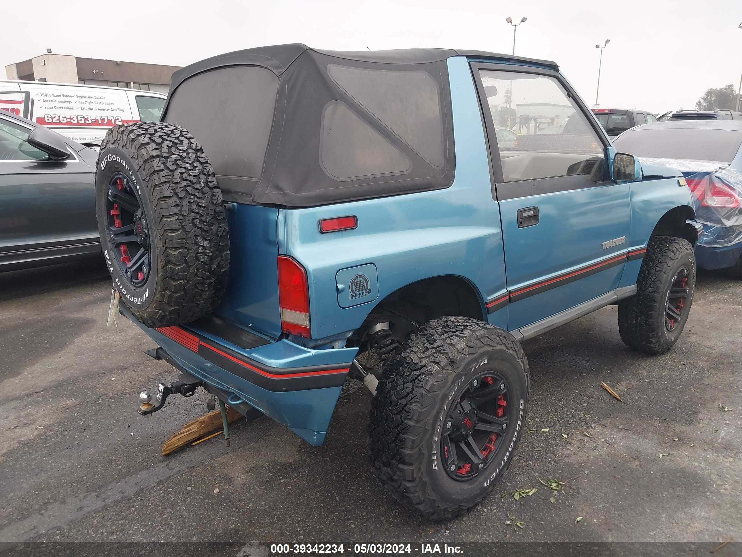 Photo 3 VIN: JGCBJ18U0KW827189 - GEO TRACKER 