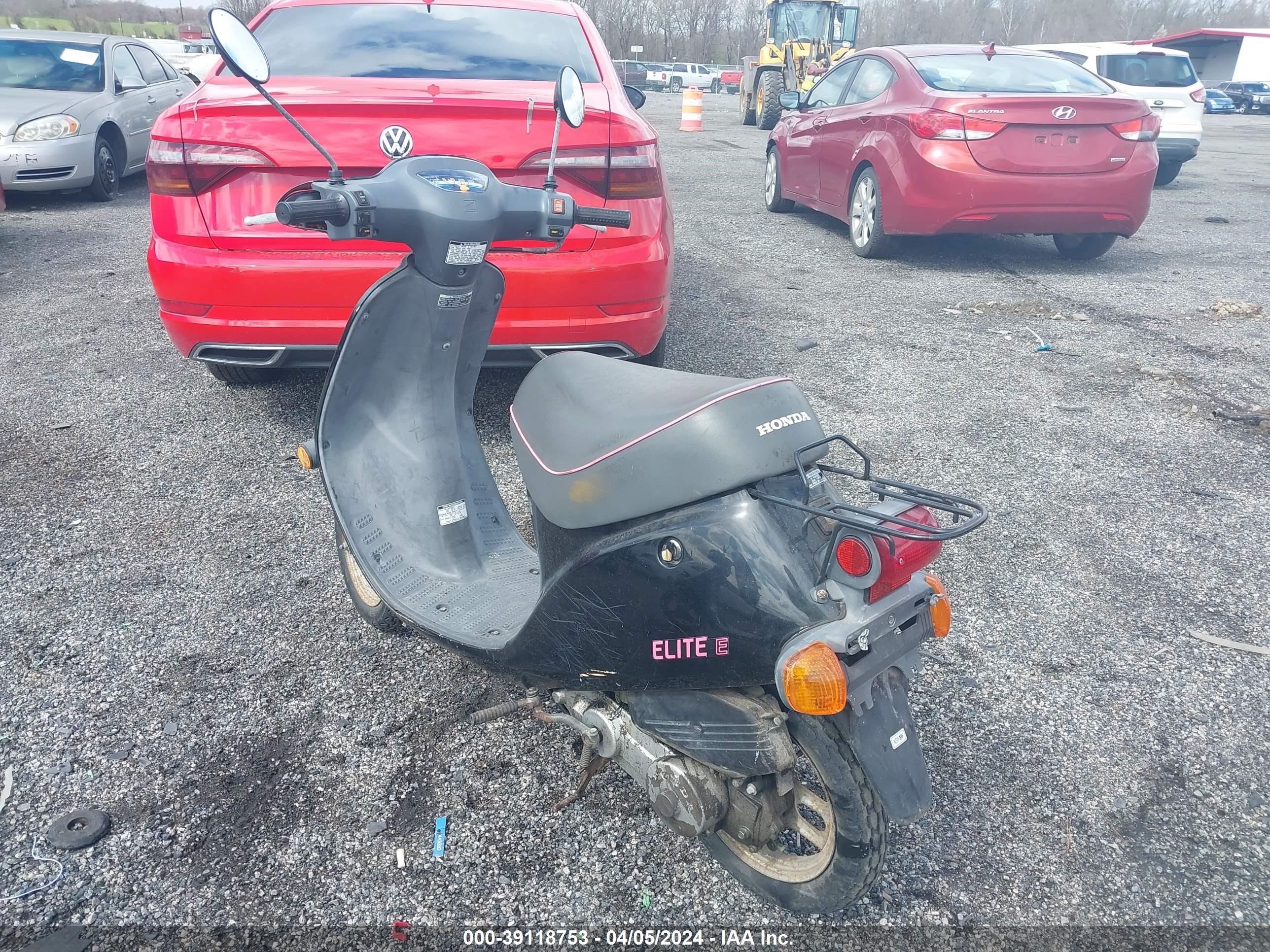 Photo 2 VIN: JH2AF1706KK113240 - HONDA NULL 