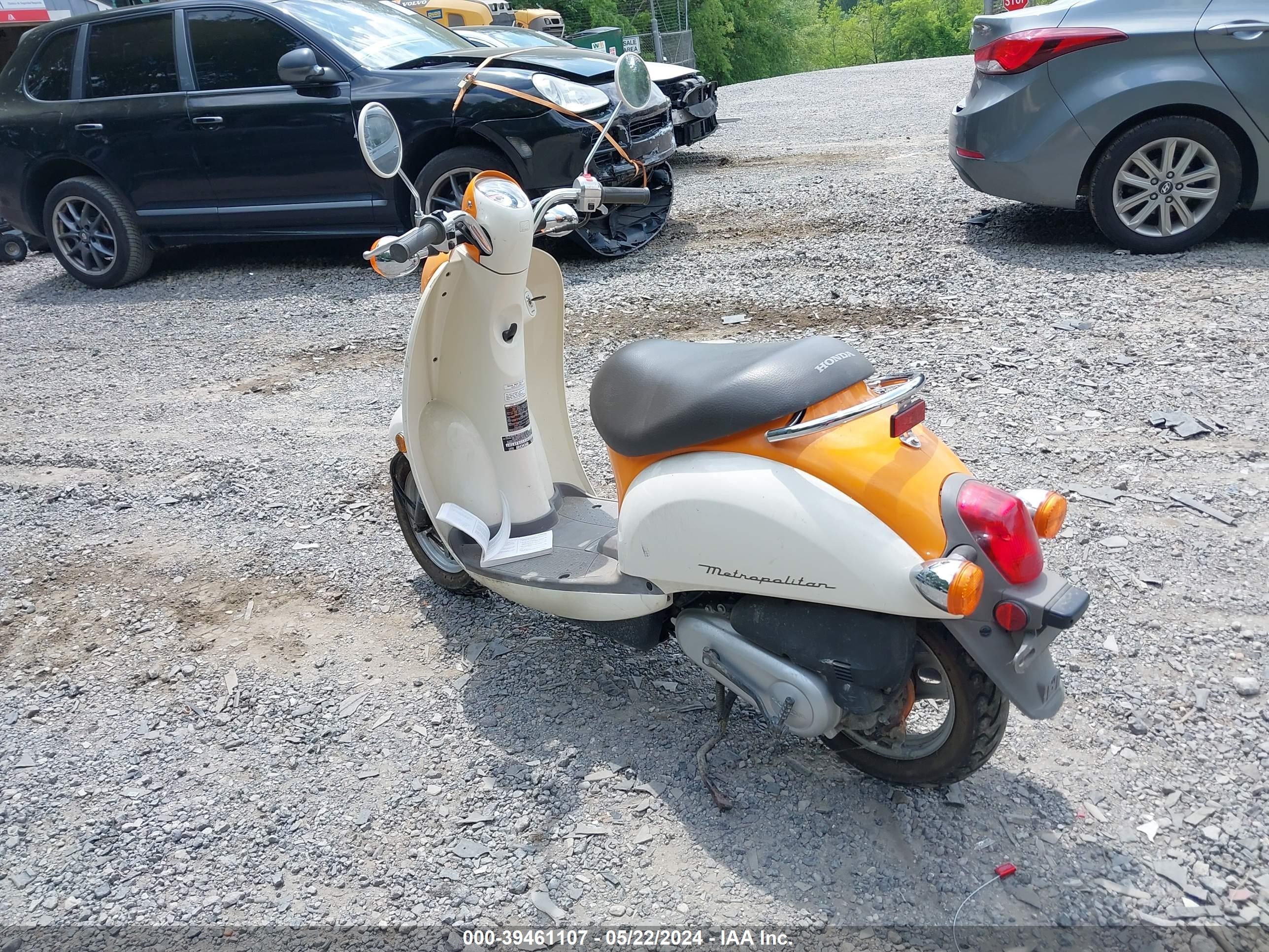 Photo 2 VIN: JH2AF600X2K005677 - HONDA NULL 