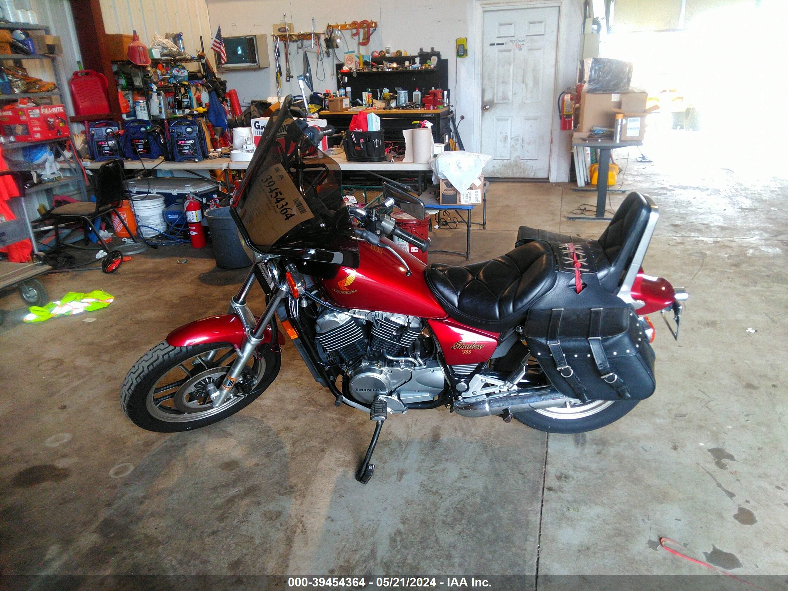 Photo 13 VIN: JH2PC080XGM301525 - HONDA NULL 