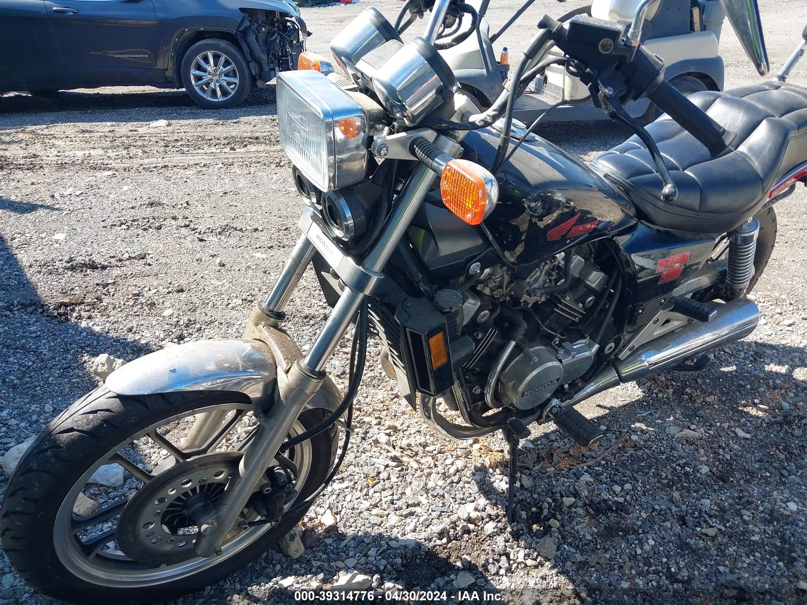 Photo 1 VIN: JH2PC1304EM008701 - HONDA NULL 