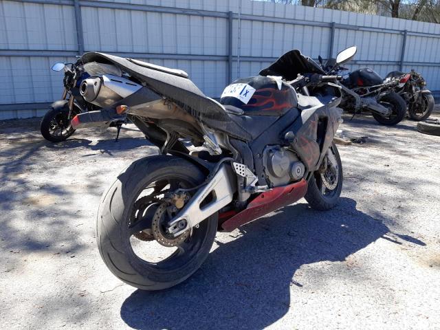 Photo 3 VIN: JH2PC370X3M007636 - HONDA CBR600 RR 