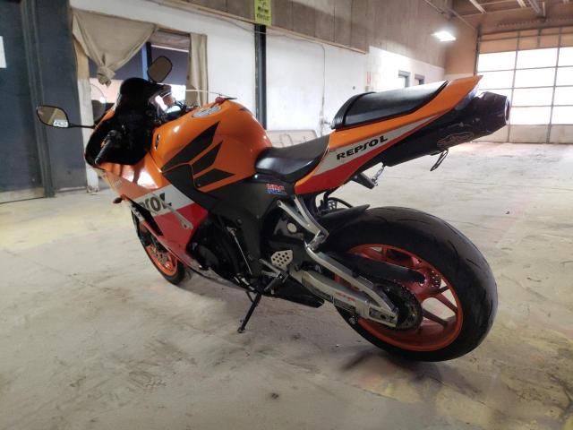 Photo 2 VIN: JH2PC4002DK600064 - HONDA CBR600 RR 