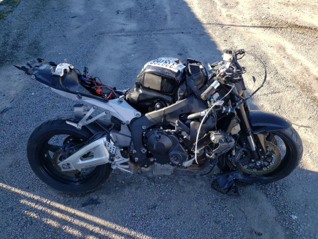 Photo 8 VIN: JH2PC4006BK400107 - HONDA CBR600 RR 