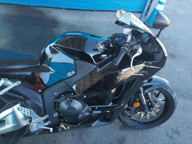 Photo 4 VIN: JH2PC4017EK700025 - HONDA CBR600 RR 