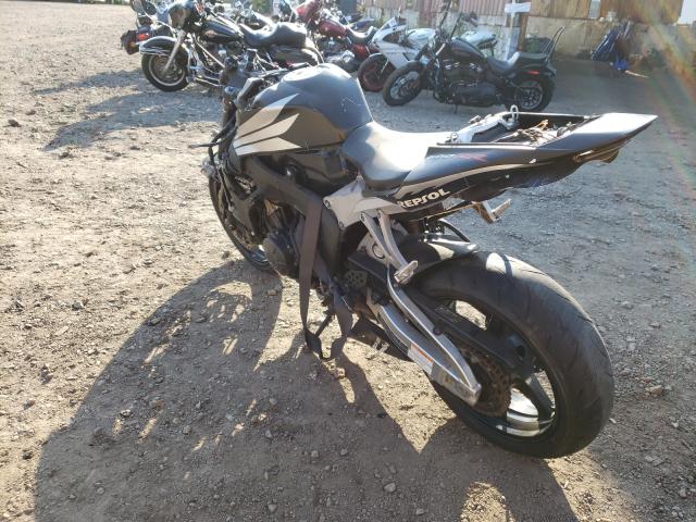 Photo 2 VIN: JH2PC4042BK400009 - HONDA CBR600 RR 