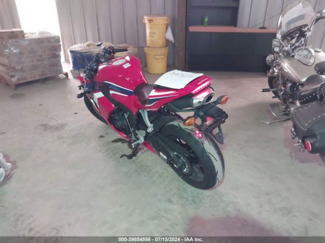 Photo 2 VIN: JH2PC40J3RK100382 - HONDA CBR600RR 