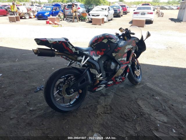 Photo 3 VIN: JH2PC40J7NK800223 - HONDA CBR600 