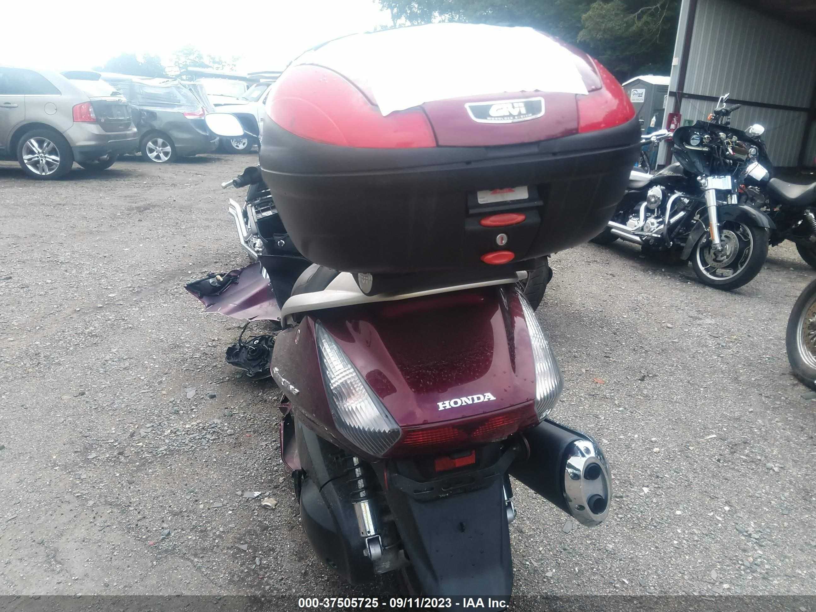 Photo 5 VIN: JH2PF01129K700700 - HONDA NULL 