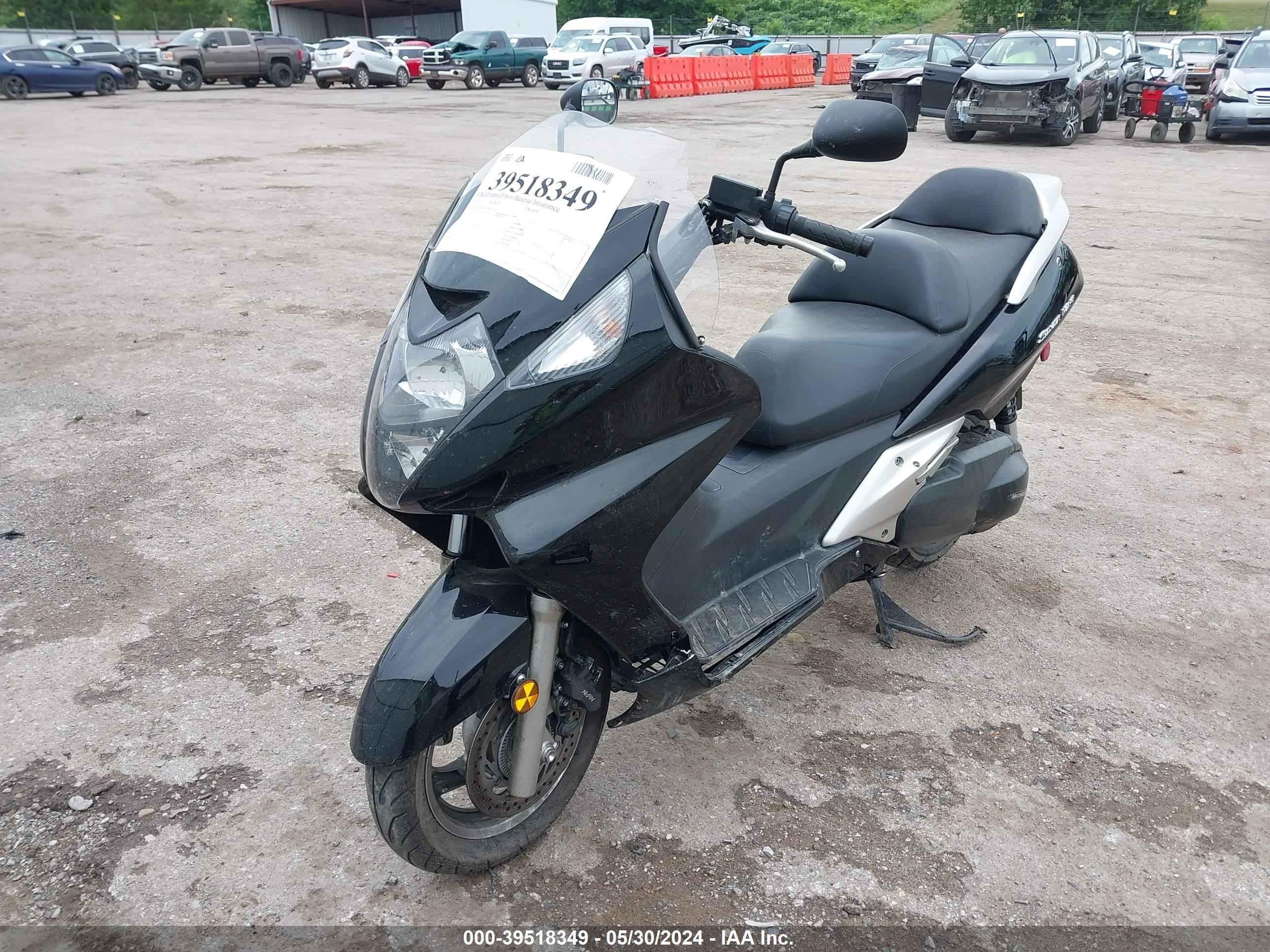 Photo 1 VIN: JH2PF0144DK100036 - HONDA NULL 