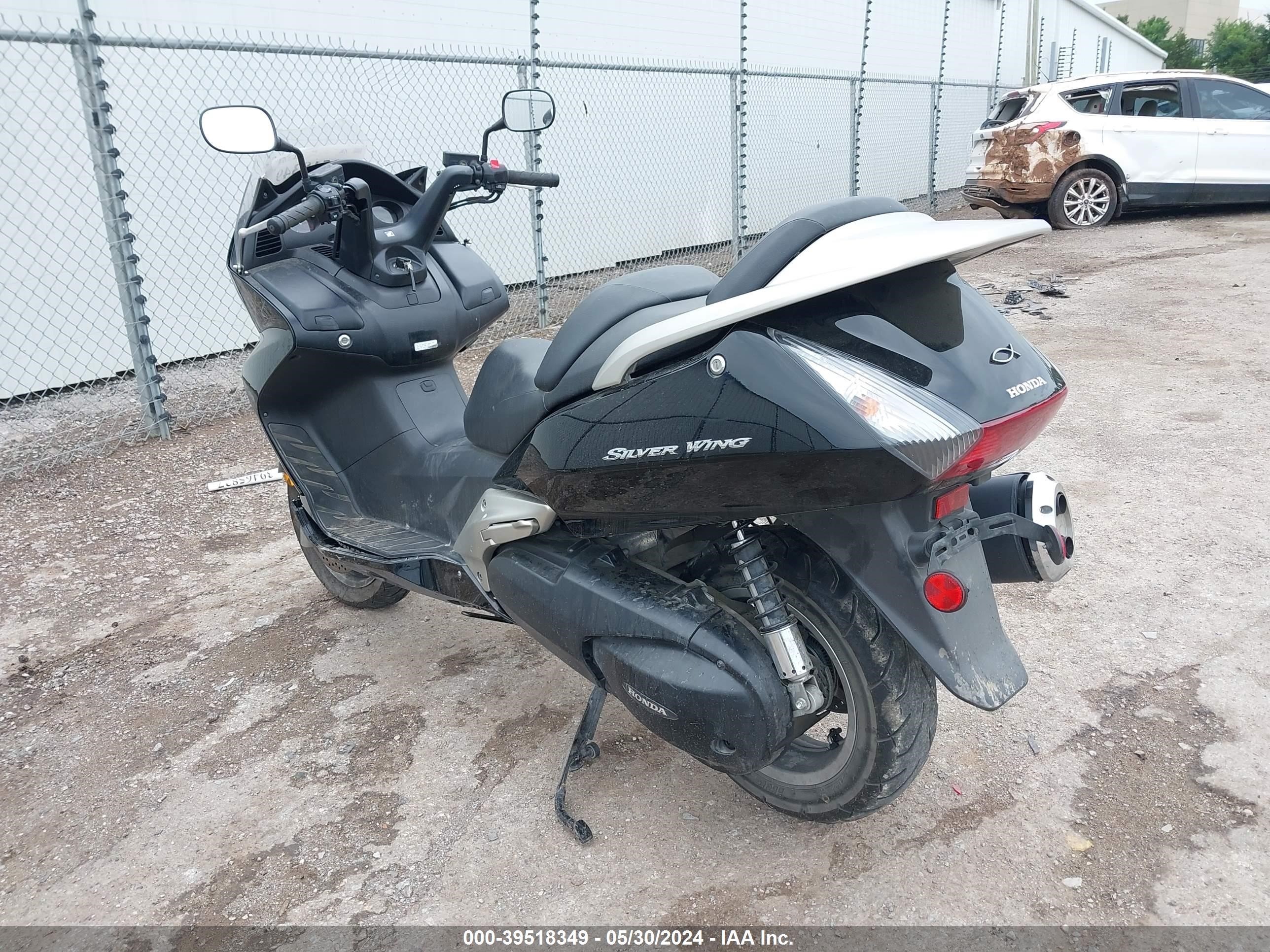 Photo 2 VIN: JH2PF0144DK100036 - HONDA NULL 