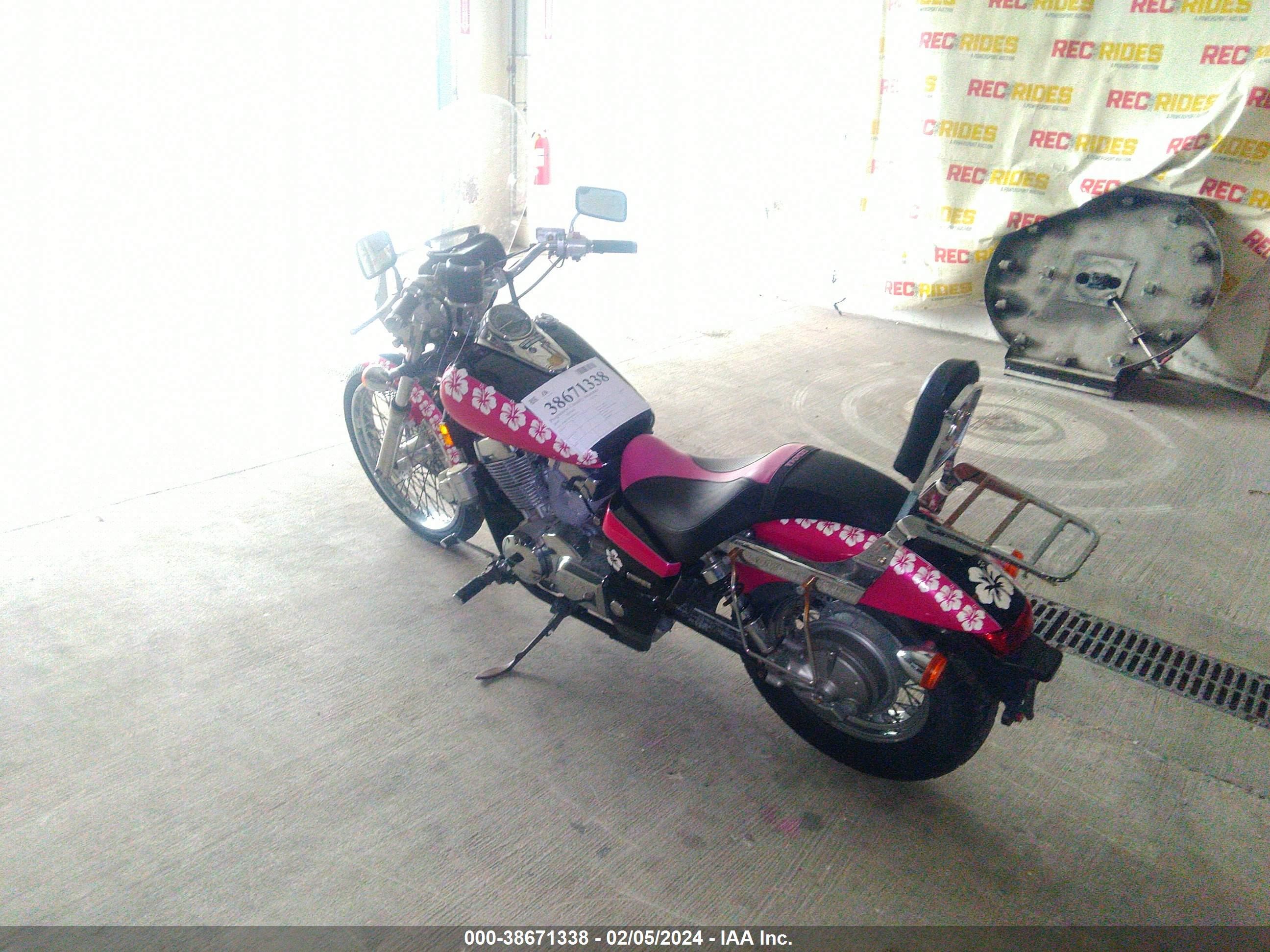 Photo 2 VIN: JH2RC53049K200010 - HONDA NULL 