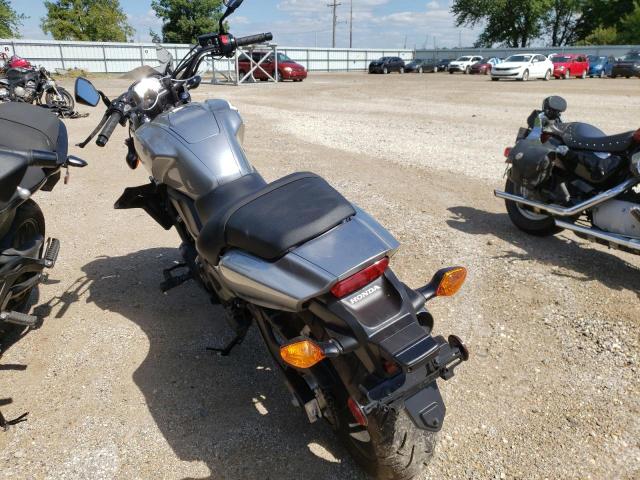 Photo 2 VIN: JH2RC6801GK200011 - HONDA CTX700 N 