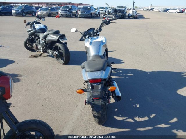 Photo 5 VIN: JH2RC6841GK200044 - HONDA CTX700 