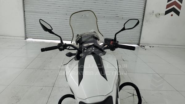 Photo 13 VIN: JH2RC72B6EK004546 - HONDA MOTORBIKE 