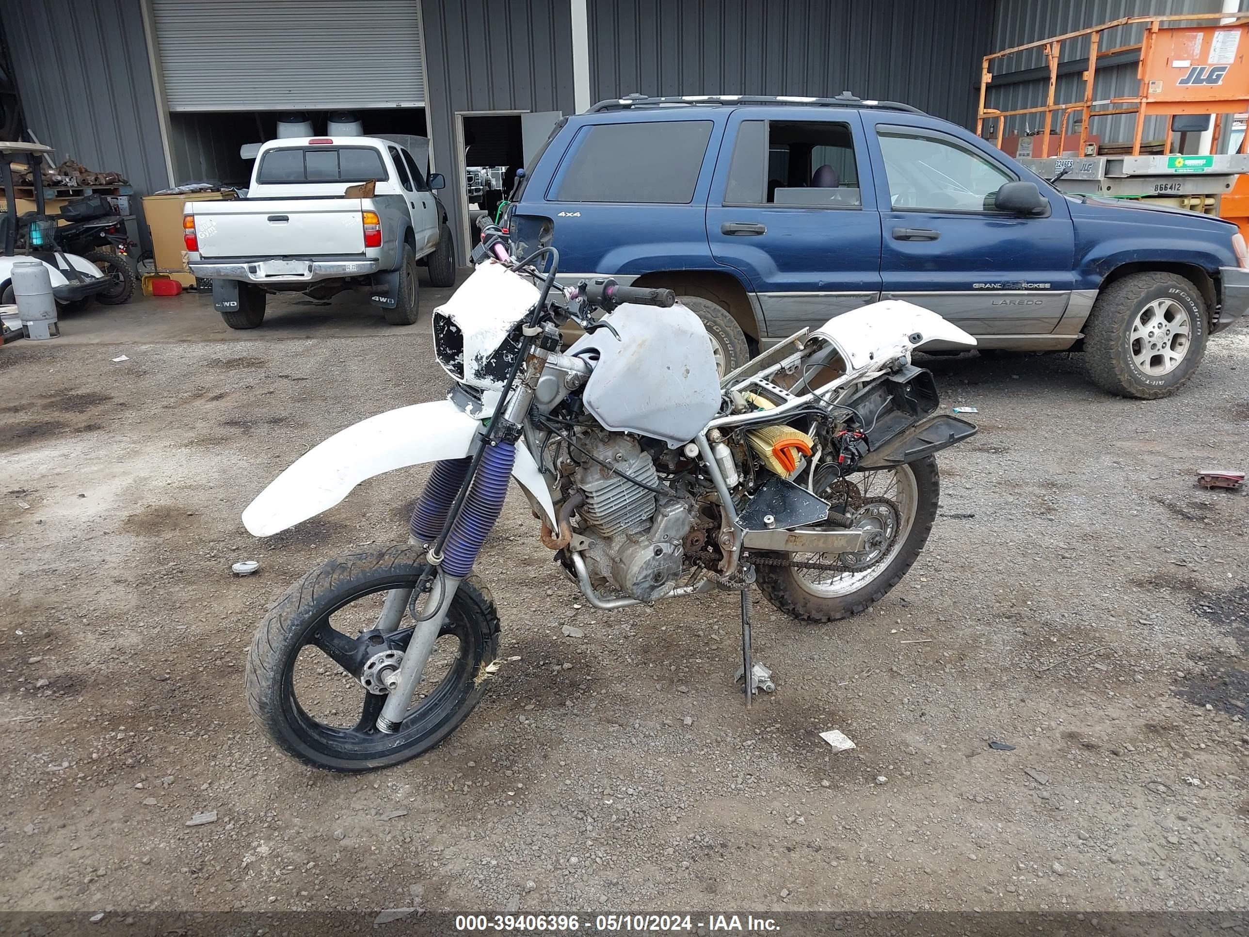 Photo 1 VIN: JH2RD06026K400777 - HONDA NULL 