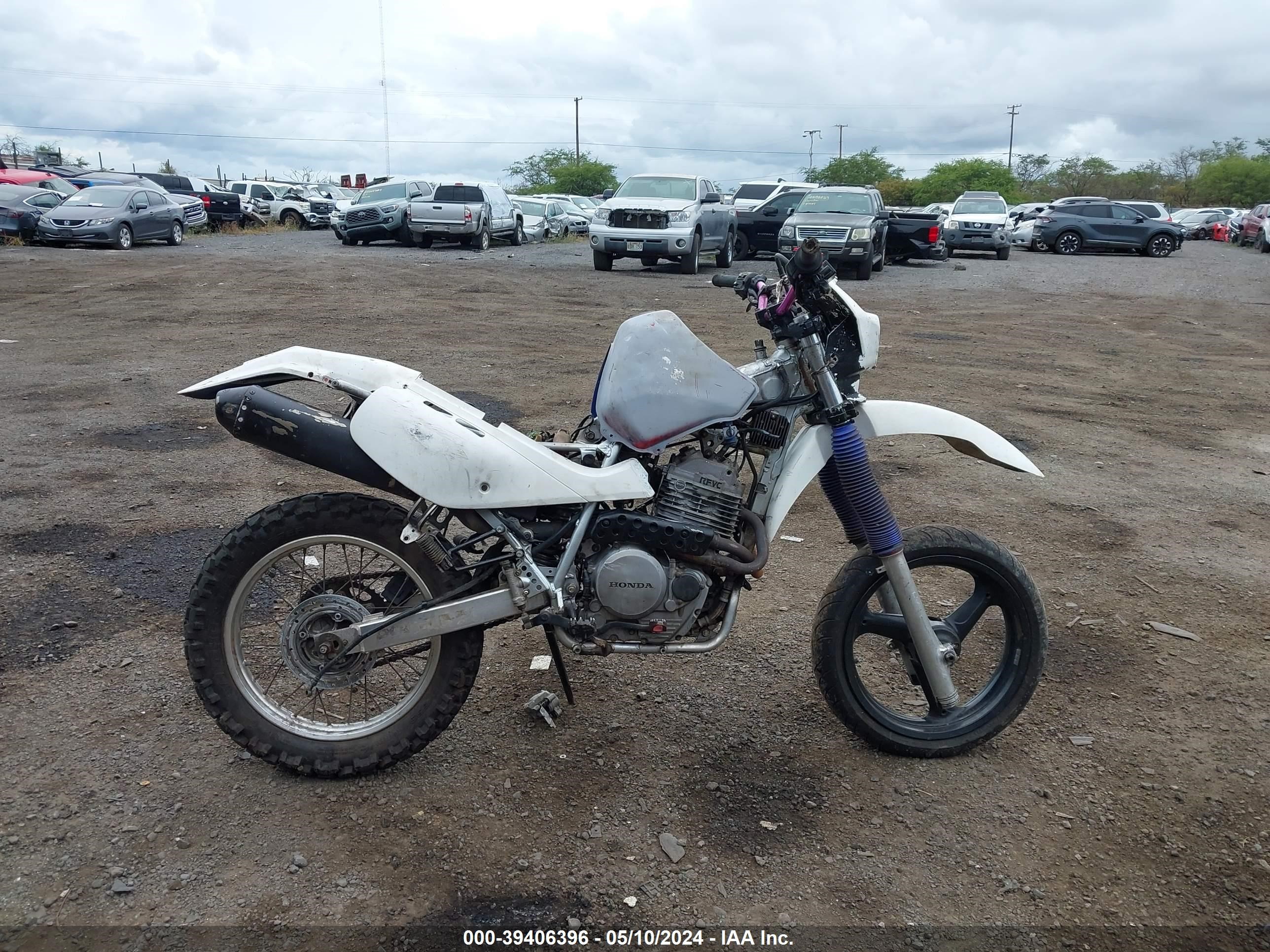 Photo 10 VIN: JH2RD06026K400777 - HONDA NULL 