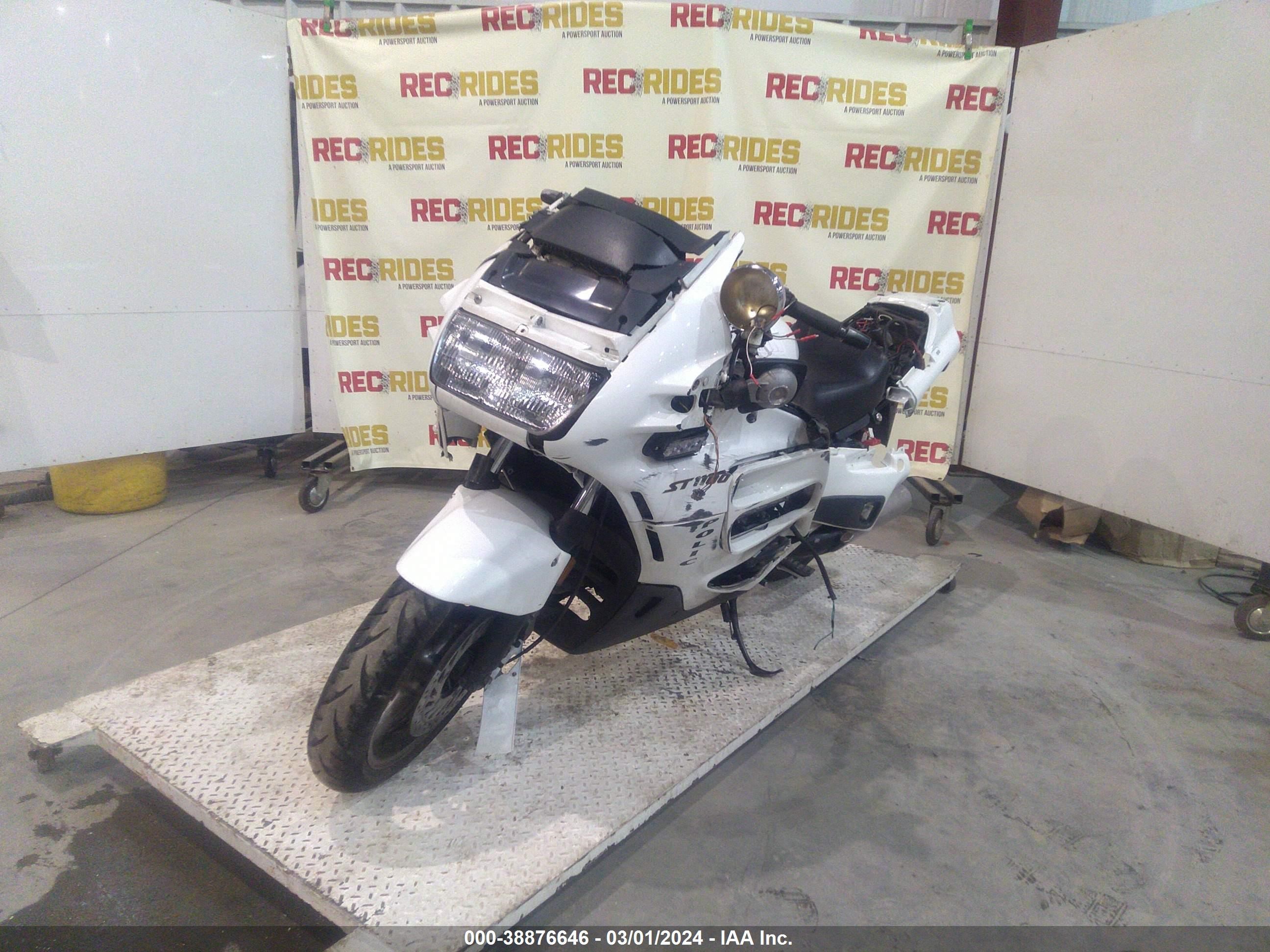 Photo 1 VIN: JH2SC26043M300034 - HONDA NULL 