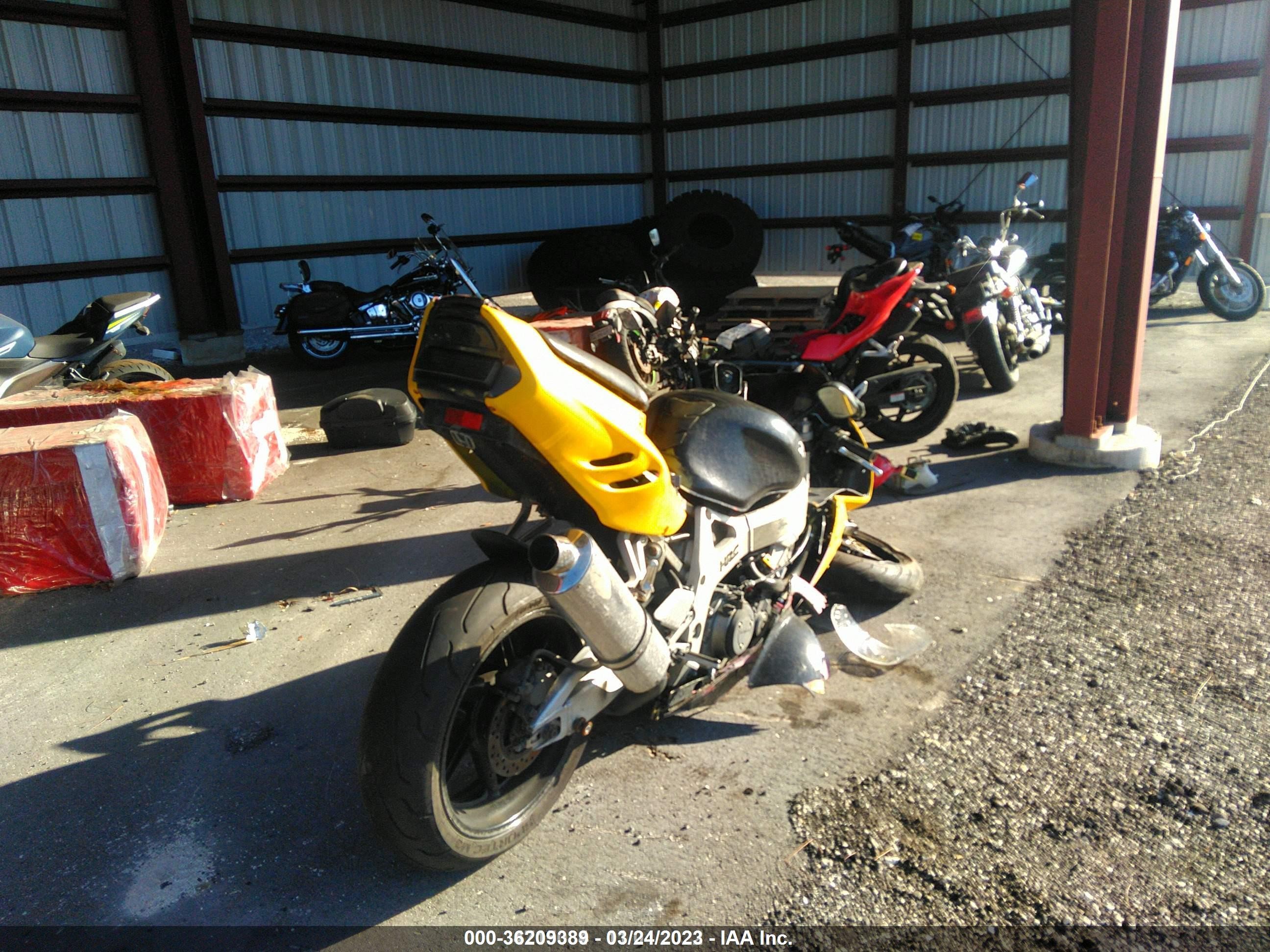 Photo 3 VIN: JH2SC3304VM102678 - HONDA NULL 