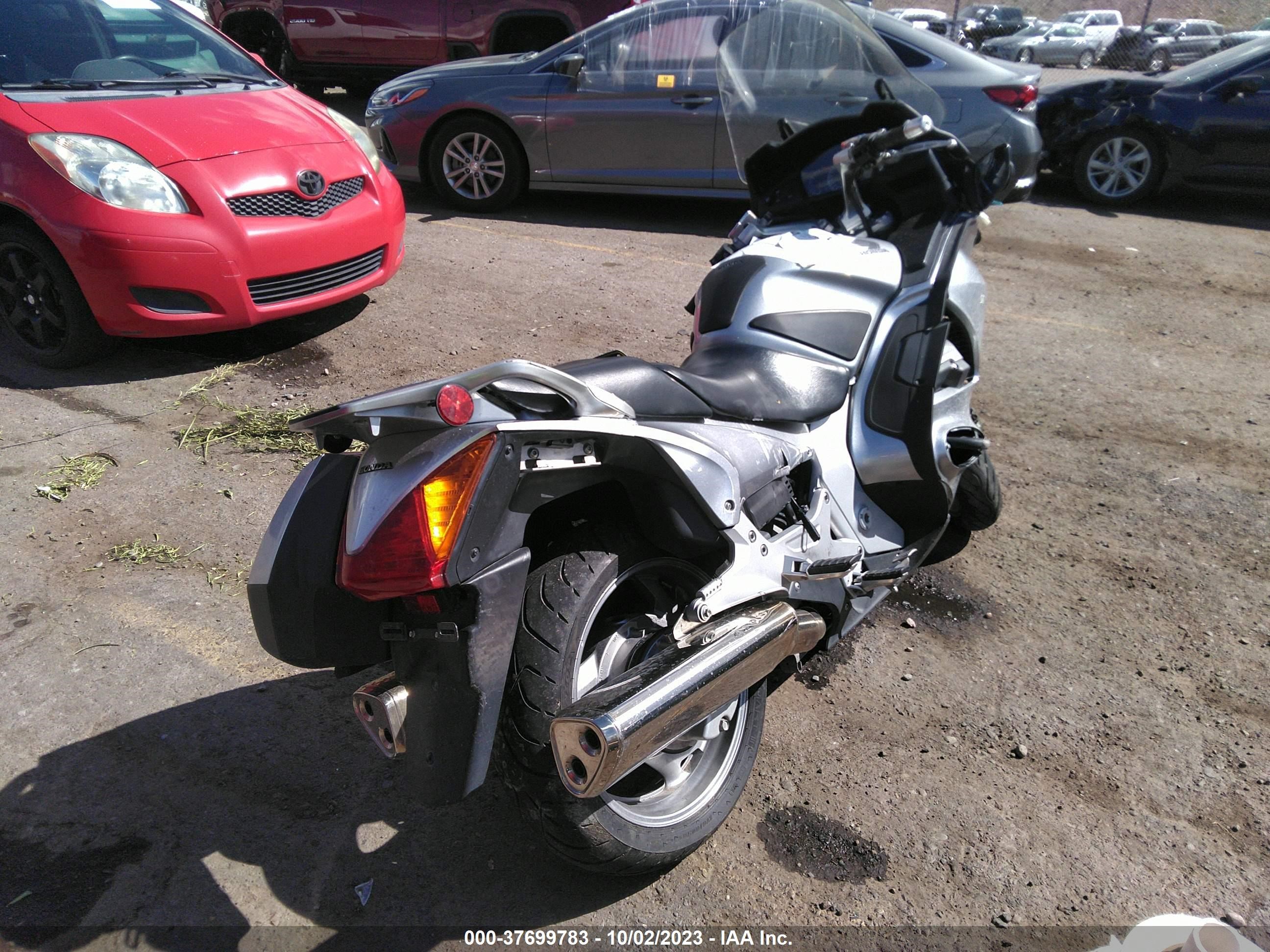 Photo 3 VIN: JH2SC51047M500135 - HONDA NULL 