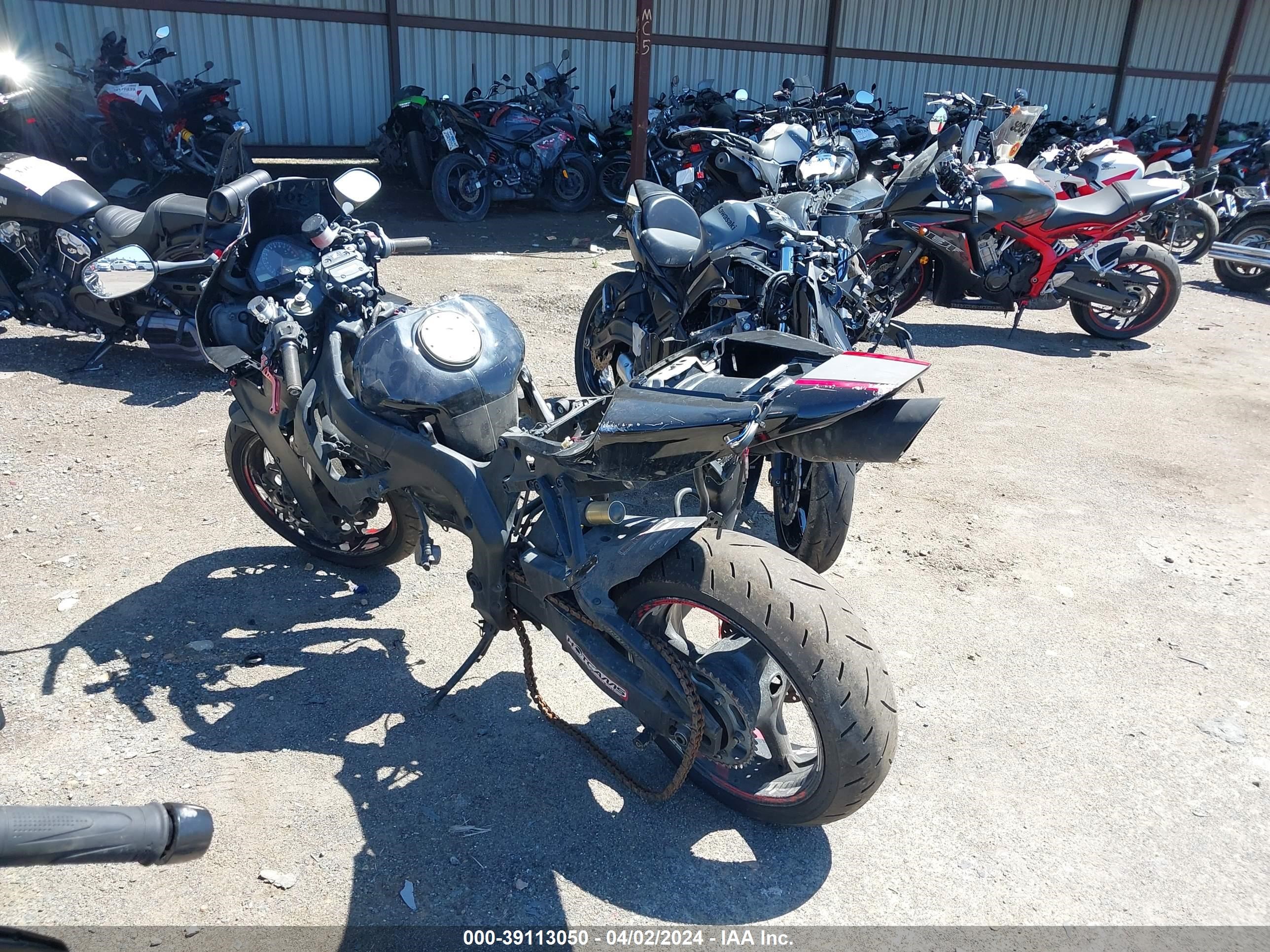 Photo 2 VIN: JH2SC57167M301247 - HONDA NULL 