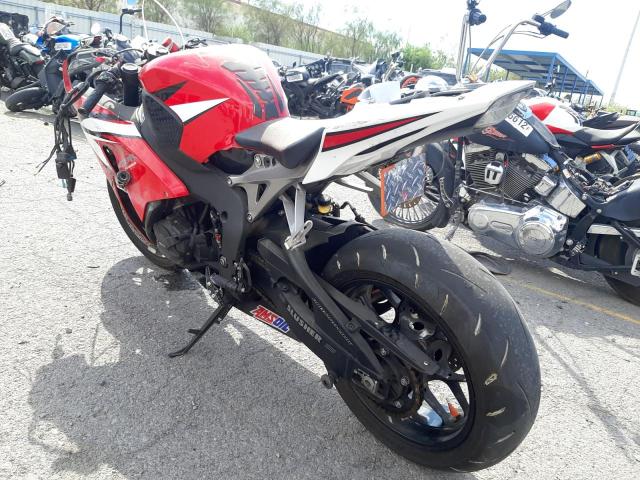 Photo 2 VIN: JH2SC5944CK401246 - HONDA CBR1000 RR 