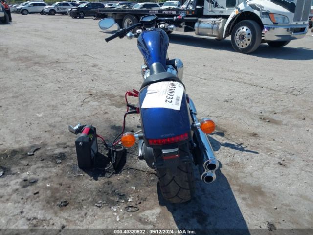 Photo 5 VIN: JH2SC6126KK400517 - HONDA VT1300 (FURY) 